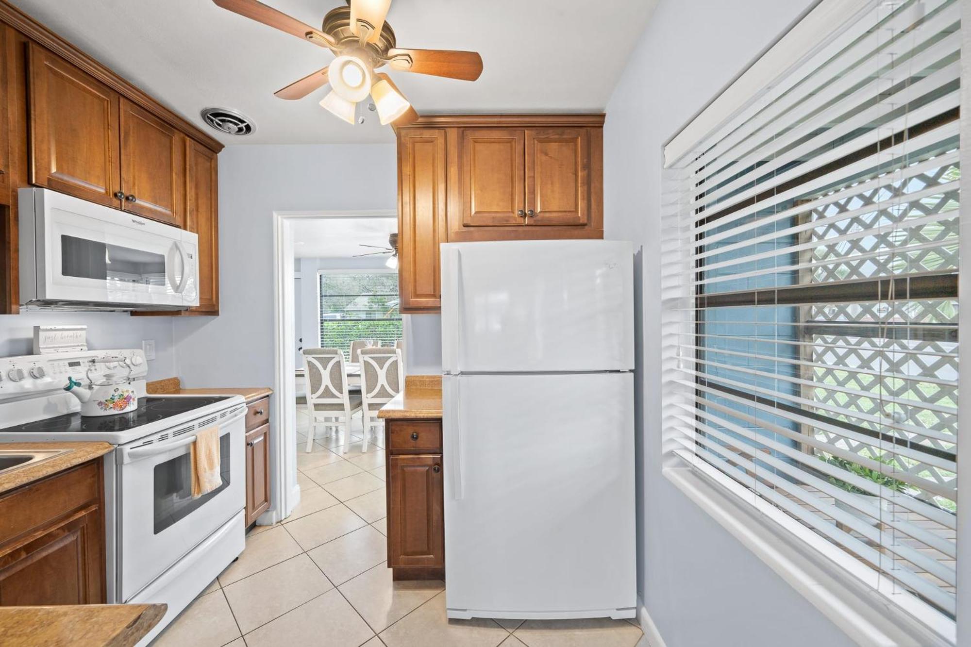 Downtown Cottage - Walk To The Beach & Restaurants Cocoa Beach Ngoại thất bức ảnh