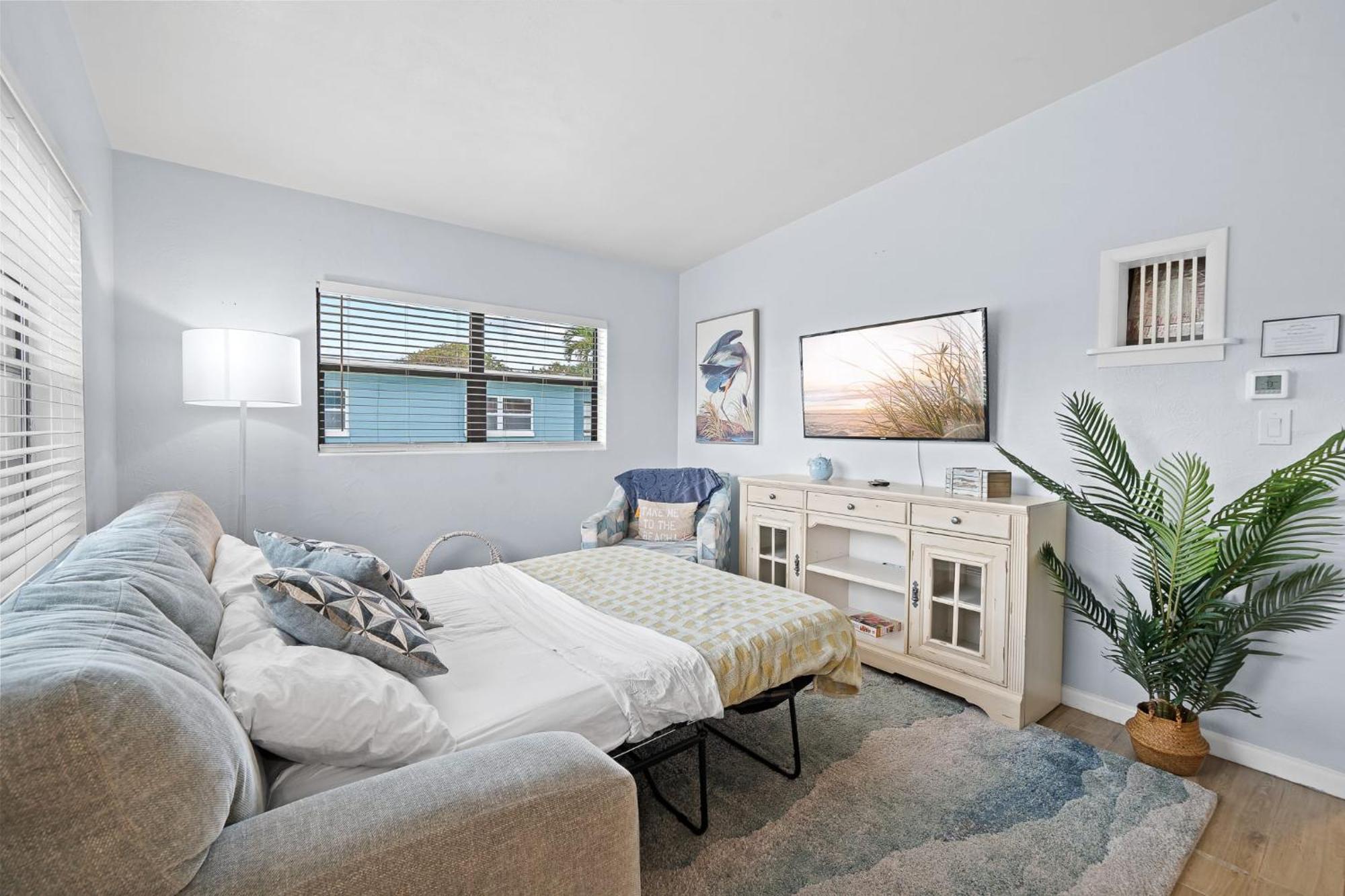 Downtown Cottage - Walk To The Beach & Restaurants Cocoa Beach Ngoại thất bức ảnh